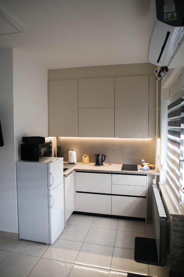 Suburban Apartment *